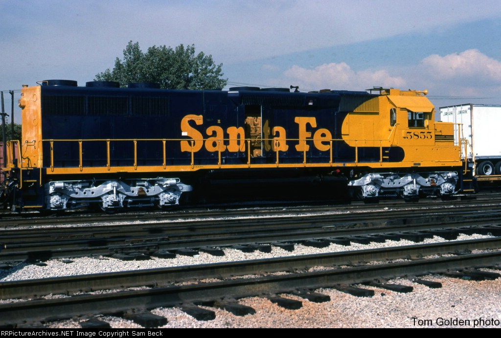 ATSF 5855--Cat-Repowered SD45-2